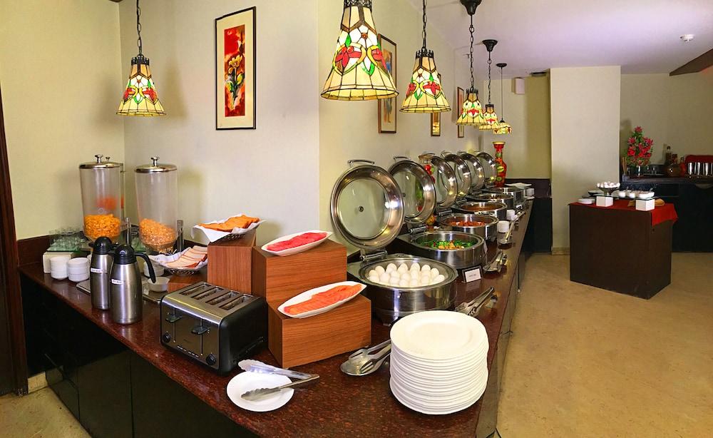 Hotel Classic Diplomat New Delhi Luaran gambar