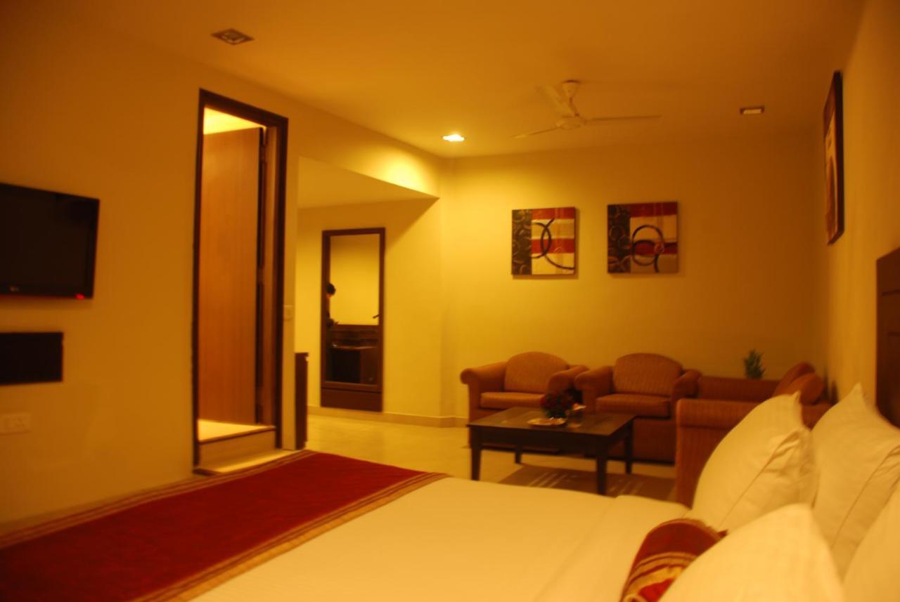Hotel Classic Diplomat New Delhi Luaran gambar