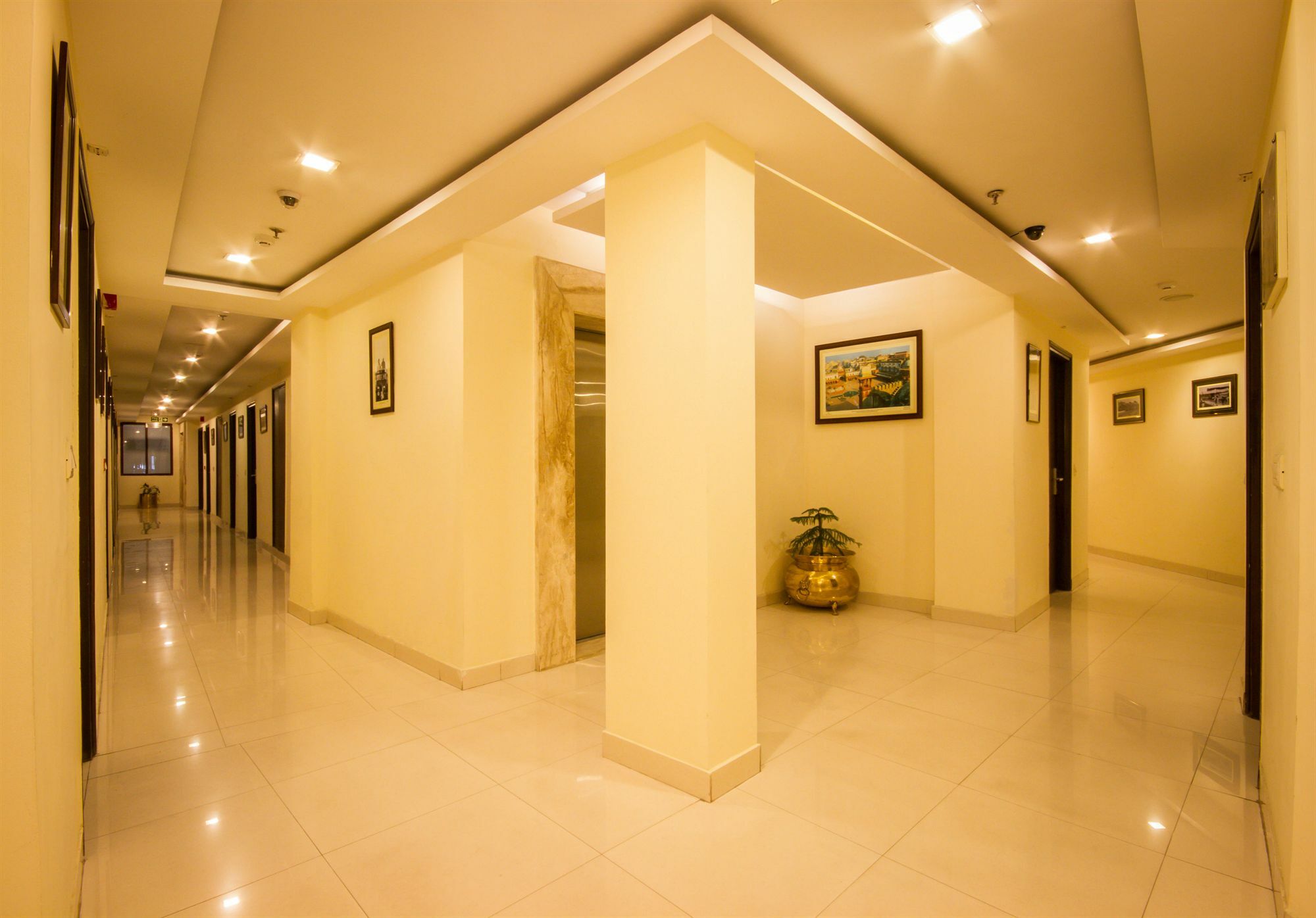 Hotel Classic Diplomat New Delhi Dalaman gambar