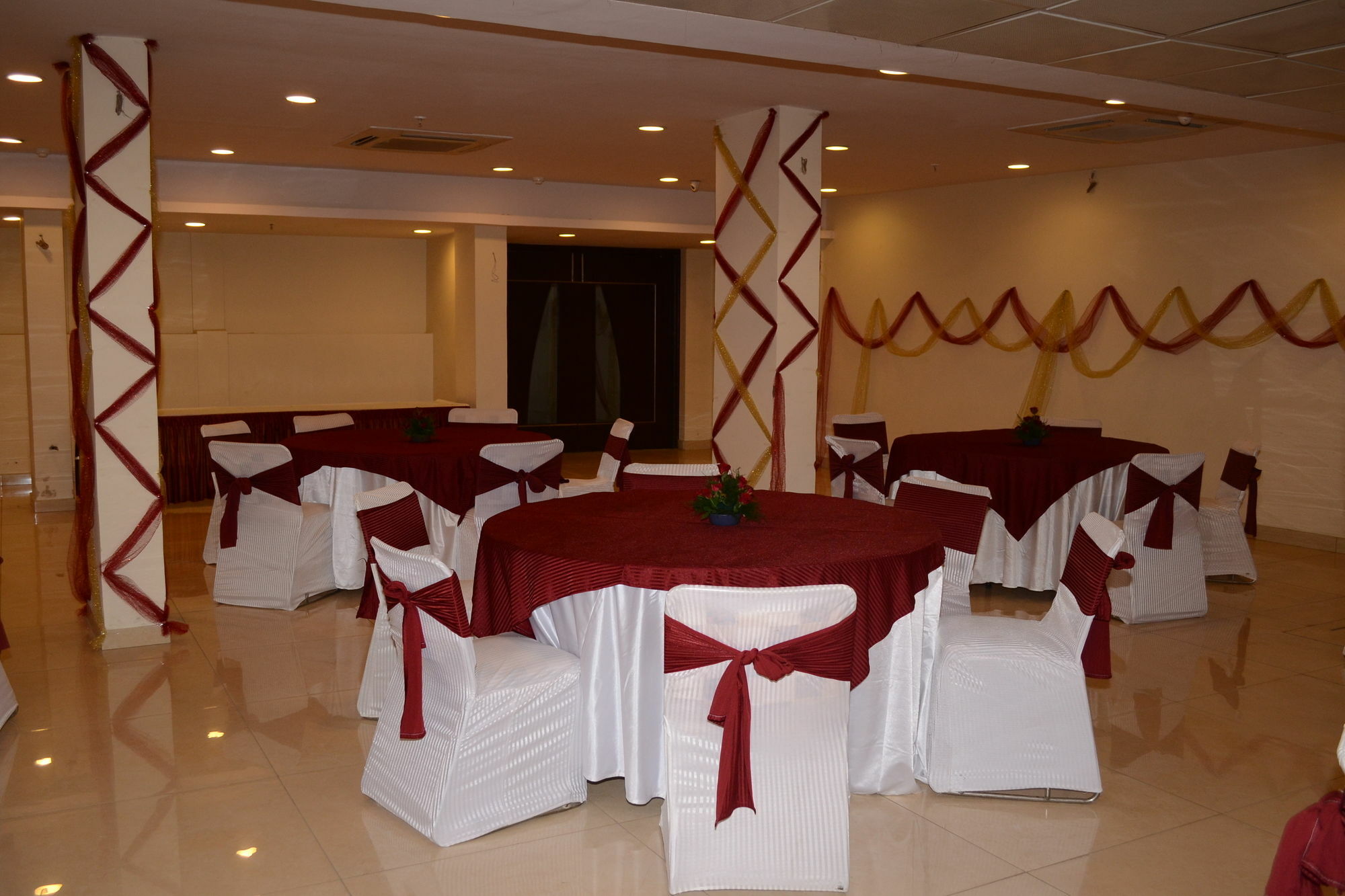 Hotel Classic Diplomat New Delhi Luaran gambar
